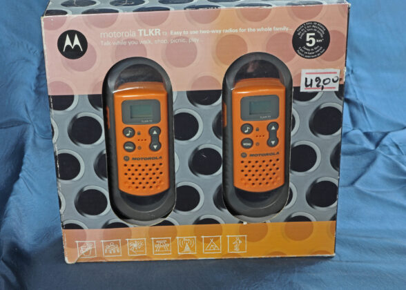 WALKIE TALKIE MOTOROLA TLKR-T3