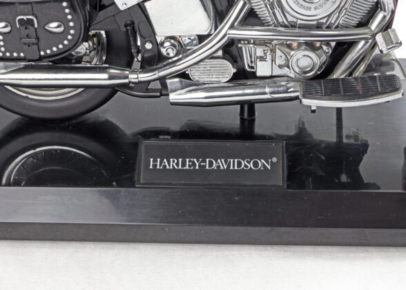 ΕΝΣΥΡΜΑΤΗ ΤΗΛΕΦΩΝΙΚΗ ΣΥΣΚΕΥΗ HARLEY DAVIDSON