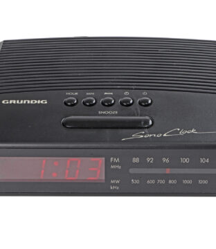 GRUNDIG ΕΠΙΡΑΠΕΖΙΟ ΡΟΛΟΙ ΜΕ ΞΥΠΝΗΤΗΡΙ ΚΑΙ ΡΑΔΙΟ