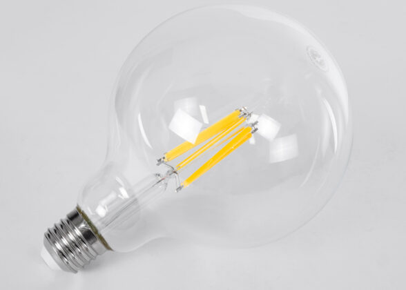 Λάμπα LED Long Filament E27 G125 Γλόμπος 7W 1470lm 360° AC 220-240V IP20 Φ12.5 x Υ13.8cm Θερμό Λευκό 2700K με Διάφανο Γυαλί - Pro Series 210lm/W - A Ενεργειακή Κλάση - 3 Χρόνια Εγγύηση